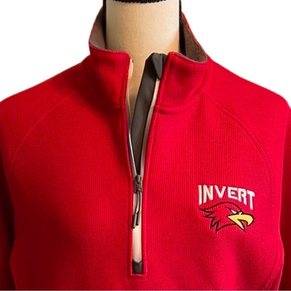 August Sportswear Invert Red Performance 1/2 Zip Pullover Size Medium - Picture 2 of 10